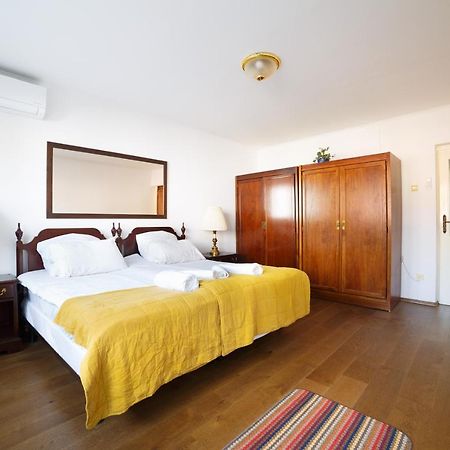 Appartamento Old Town Scharajevo - Free Parking SJJ Esterno foto