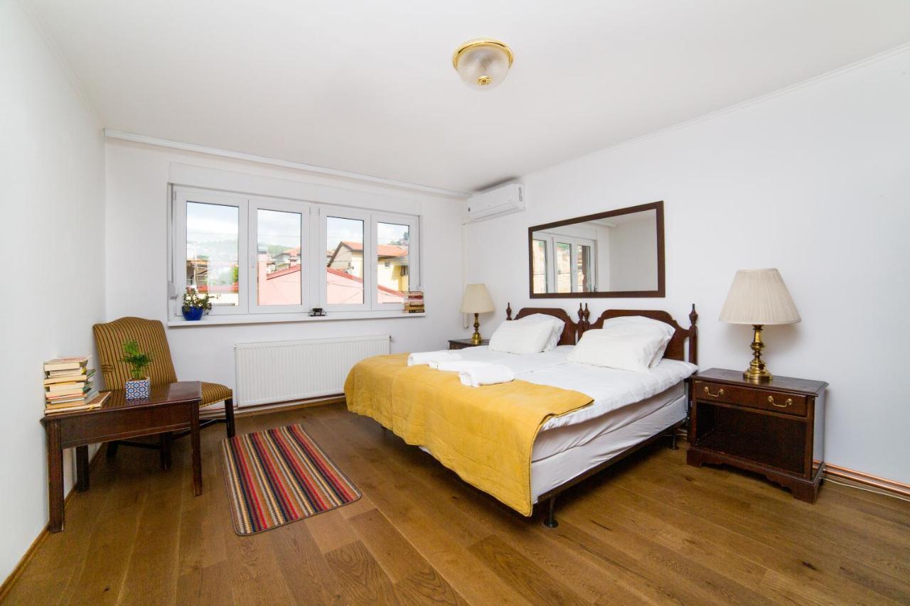 Appartamento Old Town Scharajevo - Free Parking SJJ Esterno foto